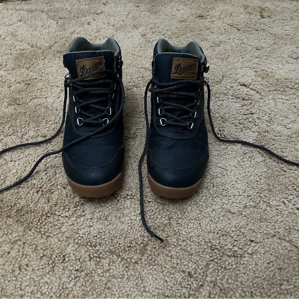 Danner Women’s Black and Brown Lightweight Hiking Shoes